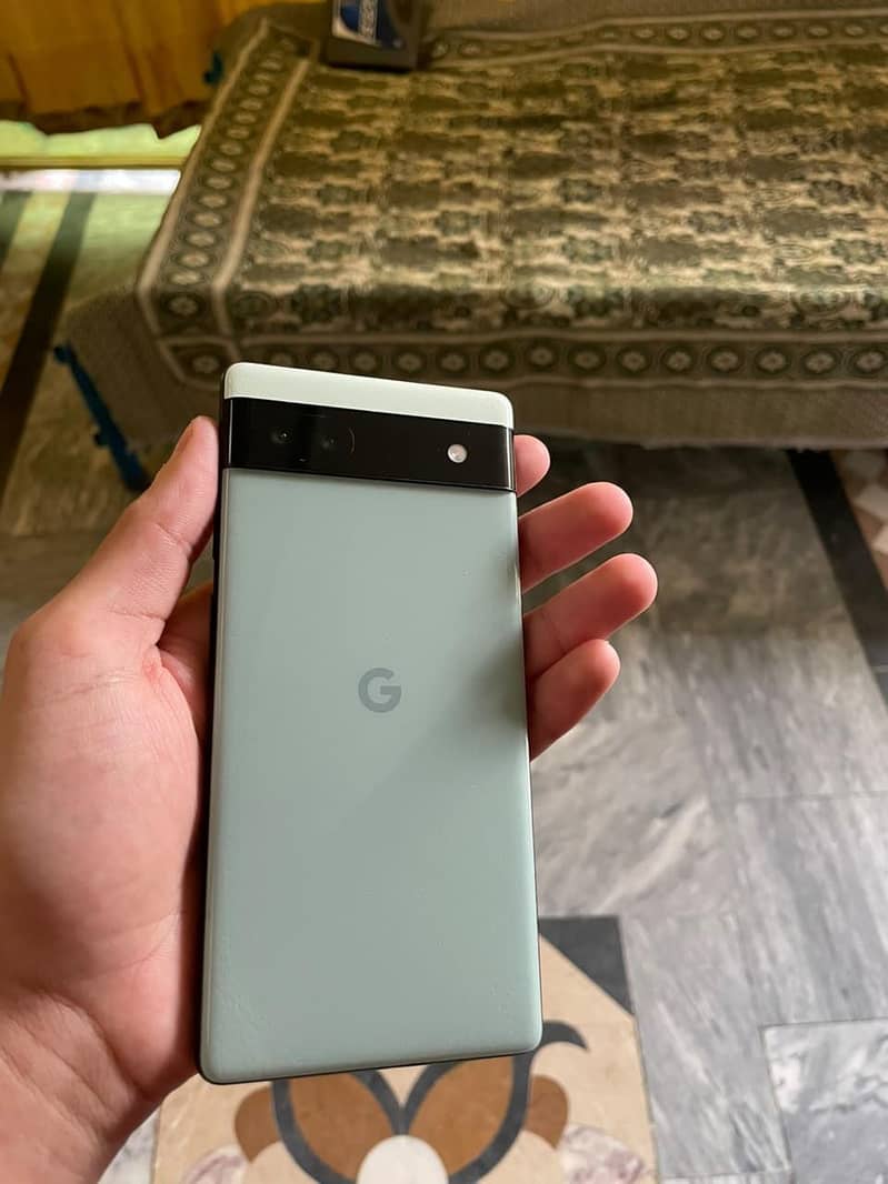 Google pixel 6A 3