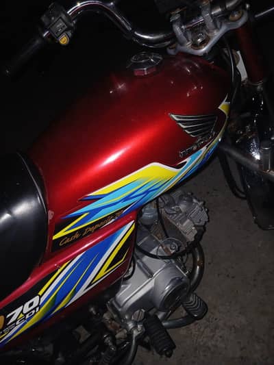 Honda cd 70/condition/10/10 brand new.
