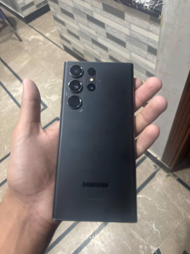 Samsung Mobile S23 Ultra 1