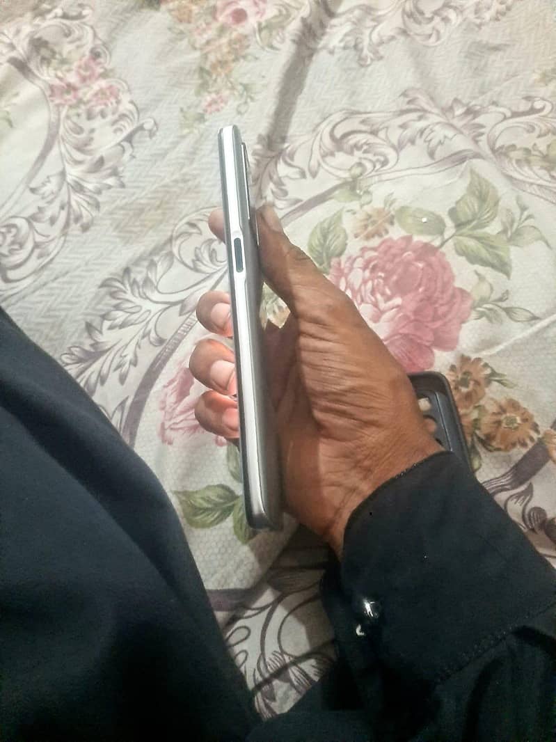 OPPO A16 3