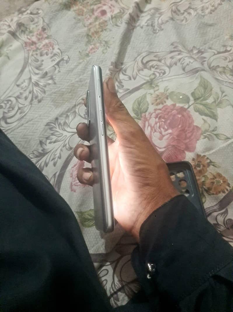 OPPO A16 4