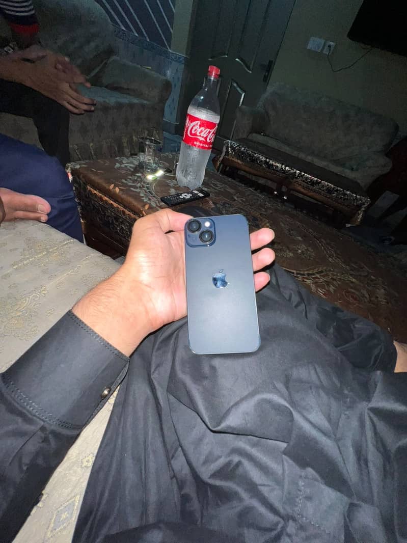 Apple iPhone 14 2