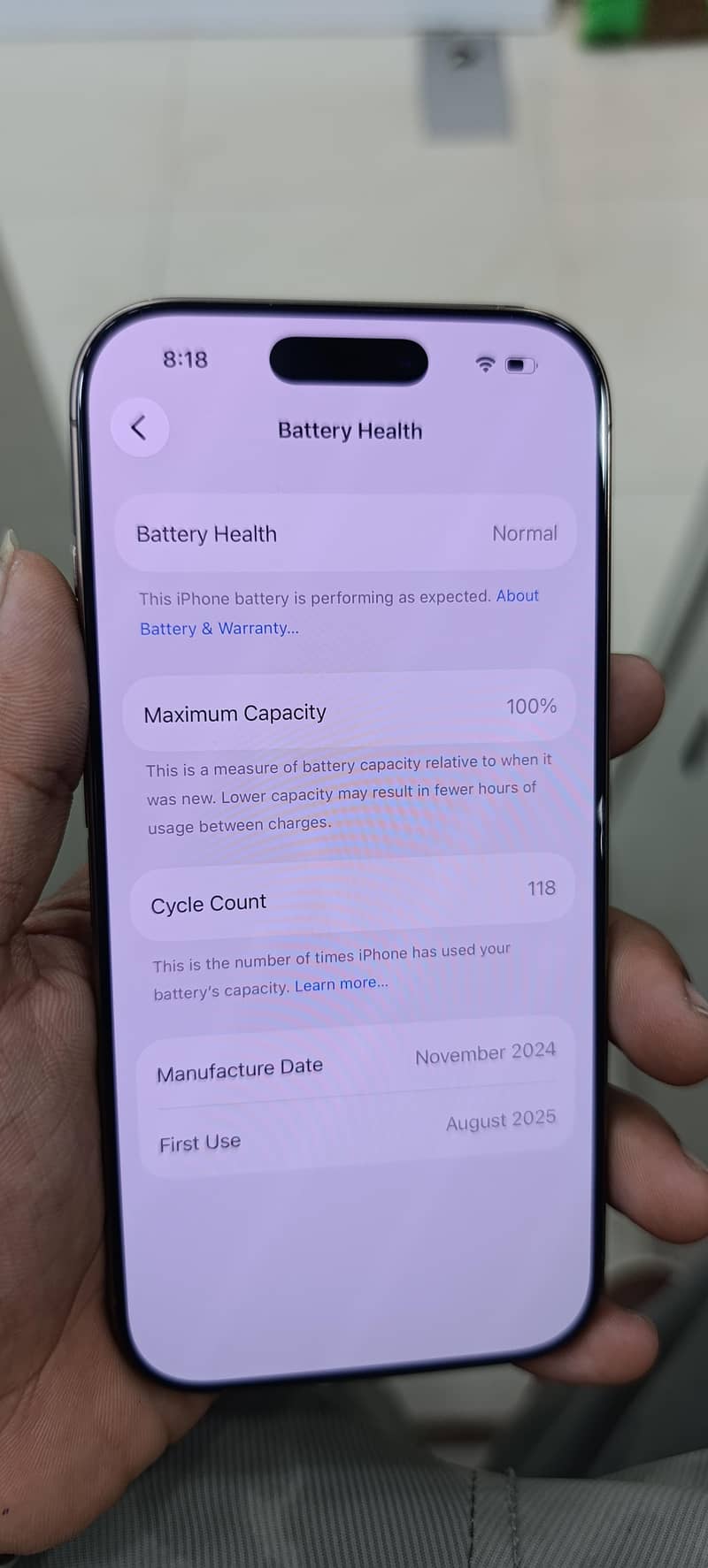 Apple iPhone 16 Pro 1