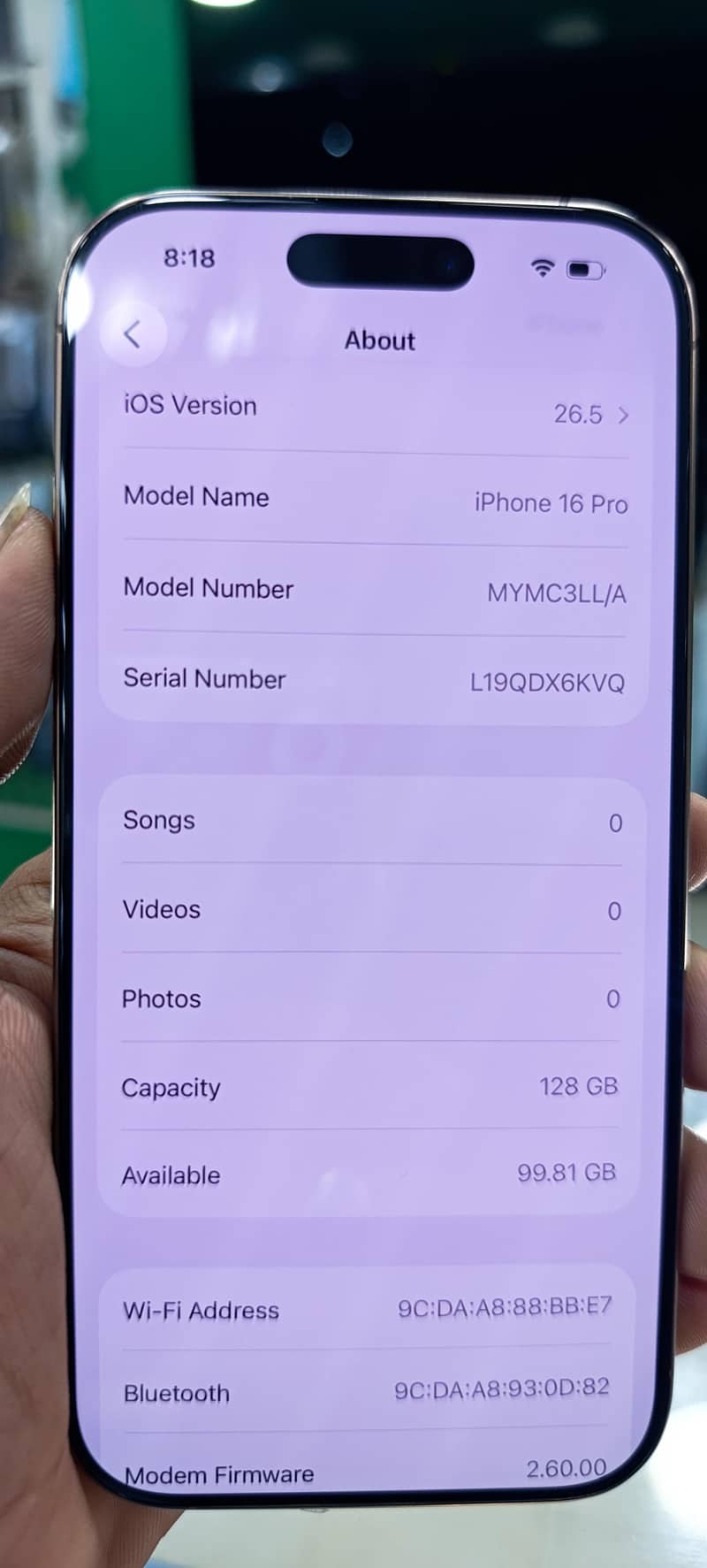 Apple iPhone 16 Pro 2