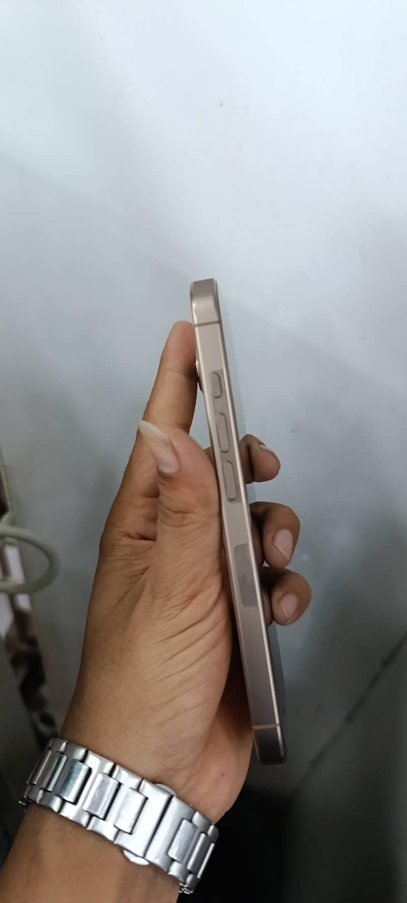 Apple iPhone 16 Pro 6