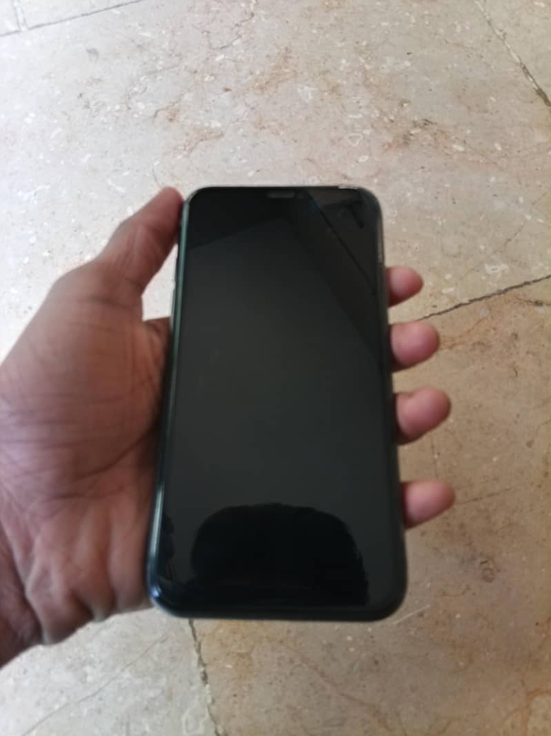 Apple iPhone 11 2