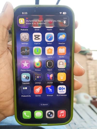 Apple iPhone 13