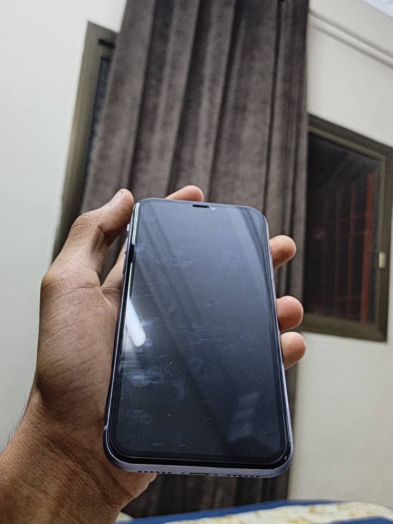 Apple iPhone 11 9