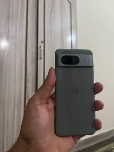 Google Pixel 8