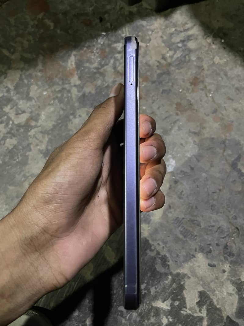 OPPO A6k 4