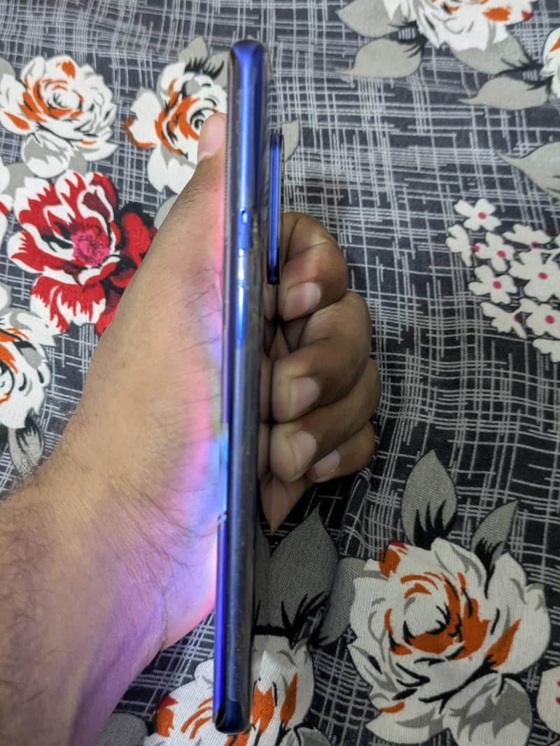 One Plus 8 Pro cp 2