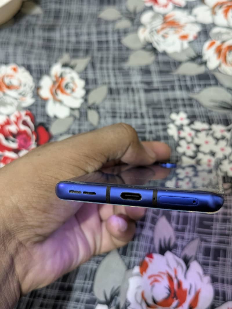 One Plus 8 Pro cp 4