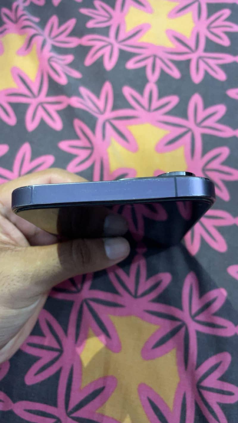 Apple iPhone 14 Pro Max 2