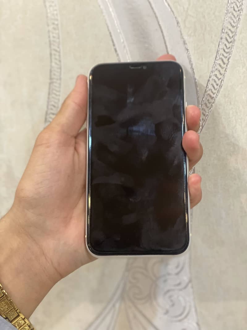 Apple iPhone 11 5