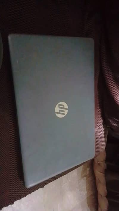 HP touchscreen laptop_corei7 8th gen/8gb RAM/1TB/Excellent Condition