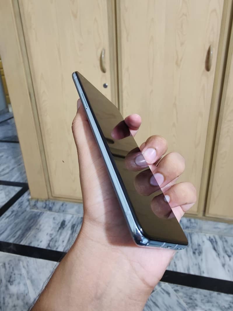 One Plus 8T 2