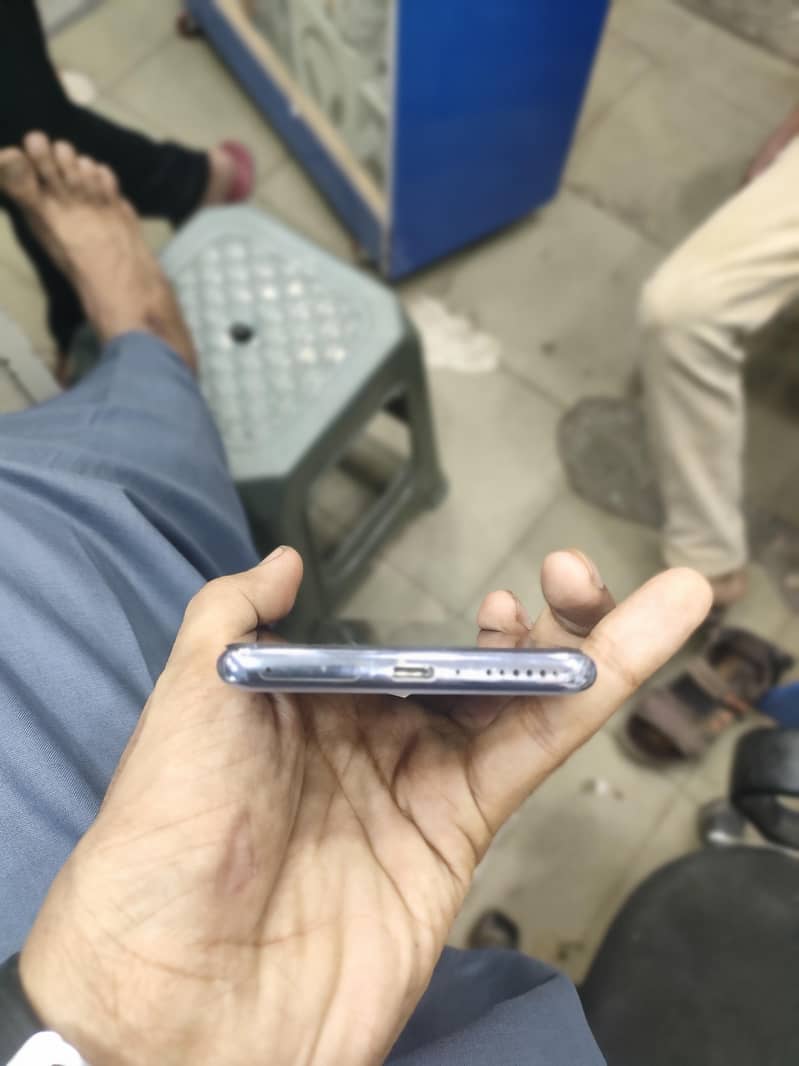 Xiaomi Redmi Note 14 Pro 5