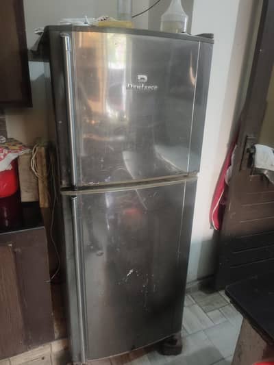 dowlnc fridge medium door. 03008648775