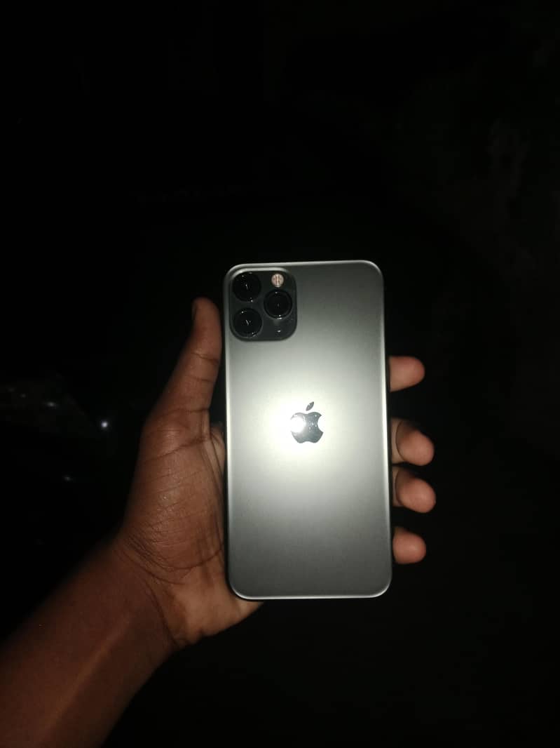 Apple iPhone 11 Pro 0