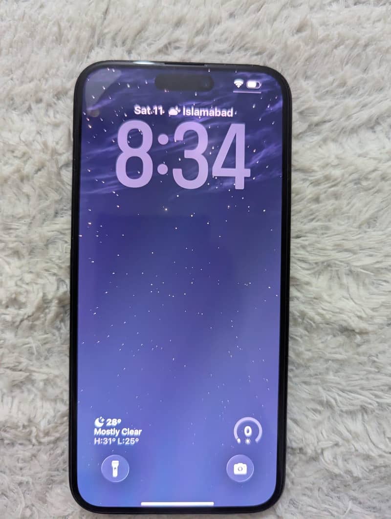 Apple iPhone 15 Pro Max 4