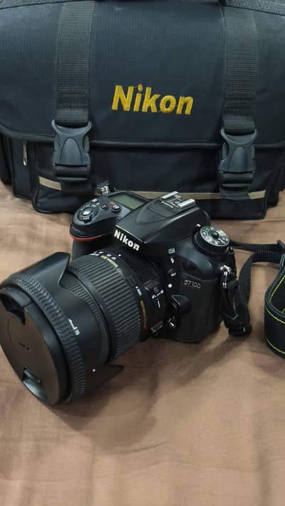 Nikon D7100 + Sigma Dc 17-50mm Lense