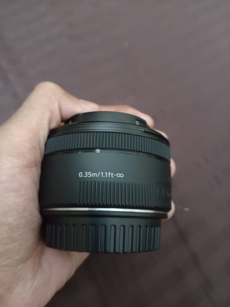 Canon EOS 2000D 6