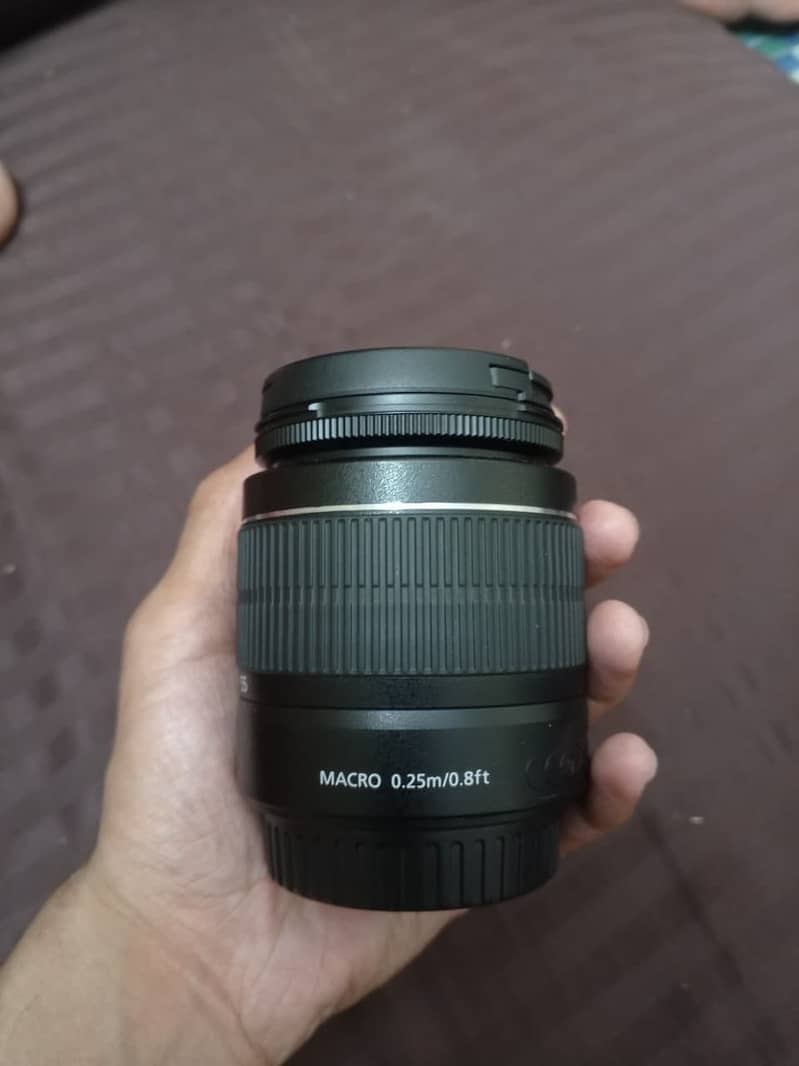 Canon EOS 2000D 10