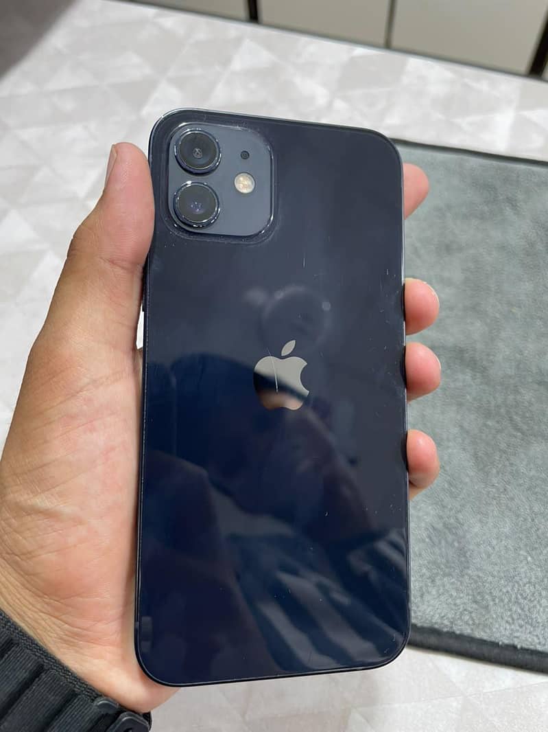 Apple iPhone 12 0