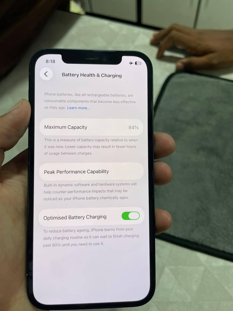 Apple iPhone 12 7