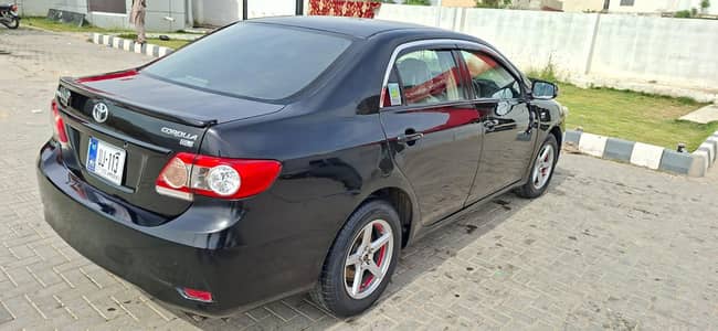 Toyota Corolla GLI 2012