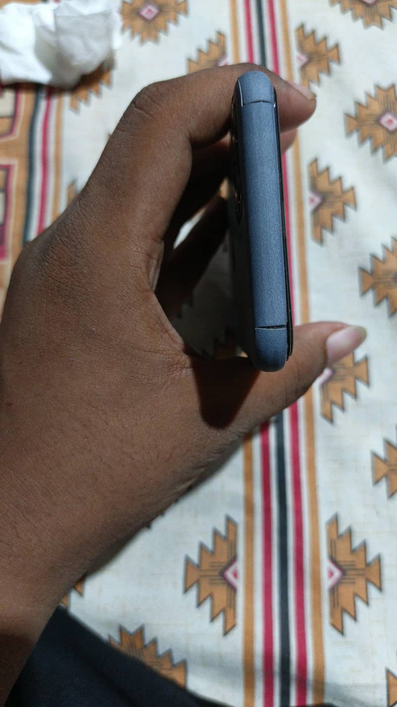 Apple iPhone 11 Pro 3