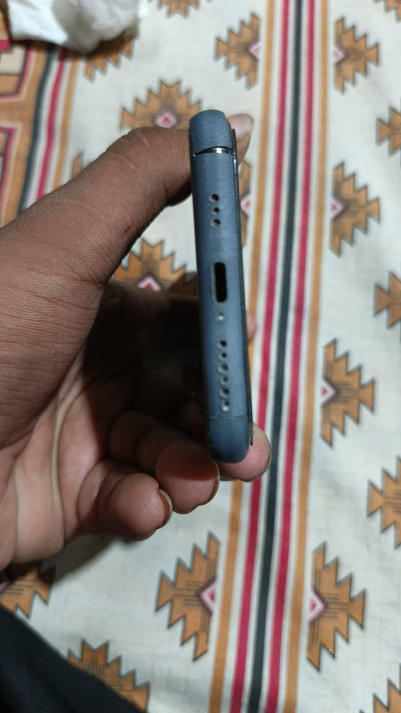 Apple iPhone 11 Pro 5