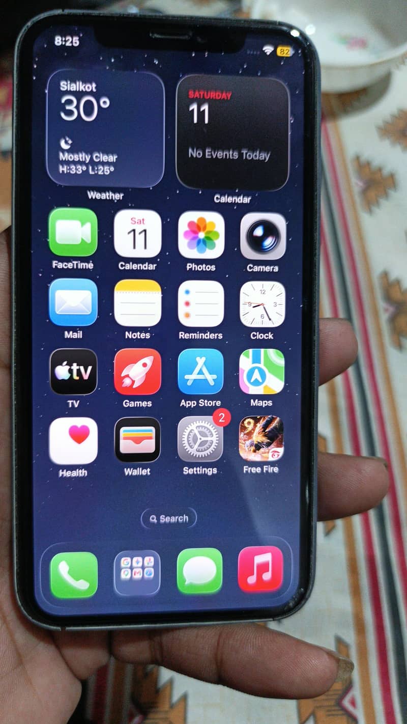 Apple iPhone 11 Pro 8