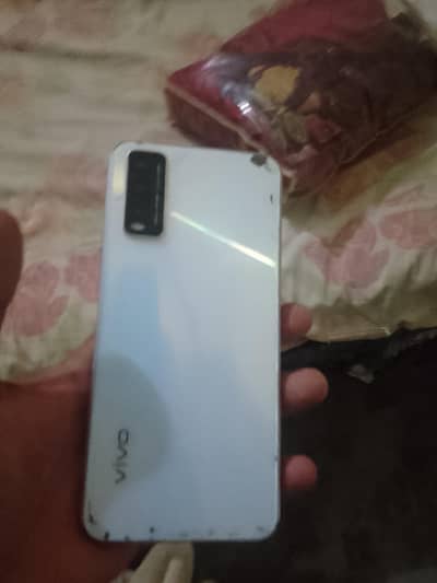 Vivo Y20 4 64 urgent for sale only phone ha box nai ha