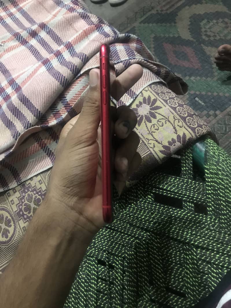 Apple iPhone 11 2