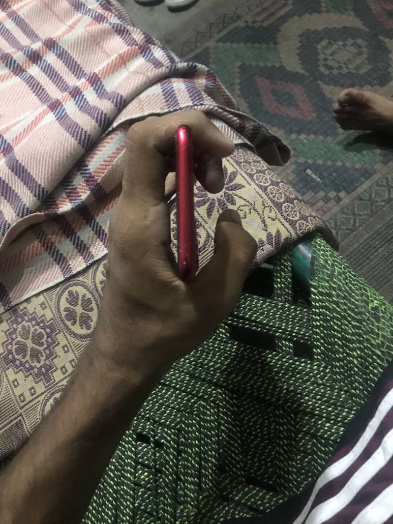 Apple iPhone 11 3