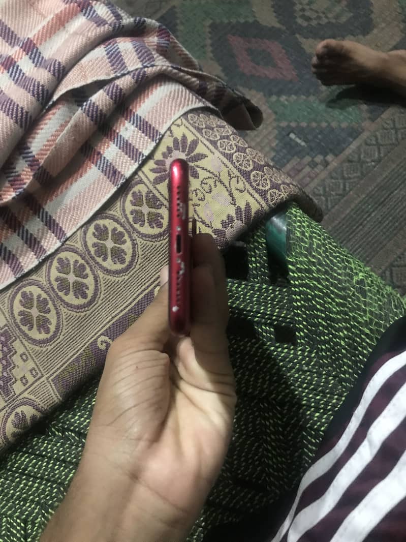 Apple iPhone 11 5
