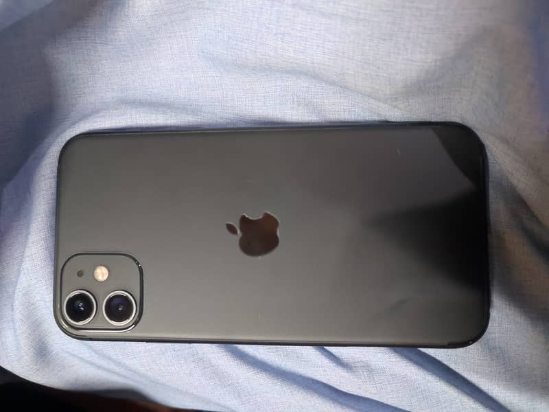 Apple iPhone 11 0