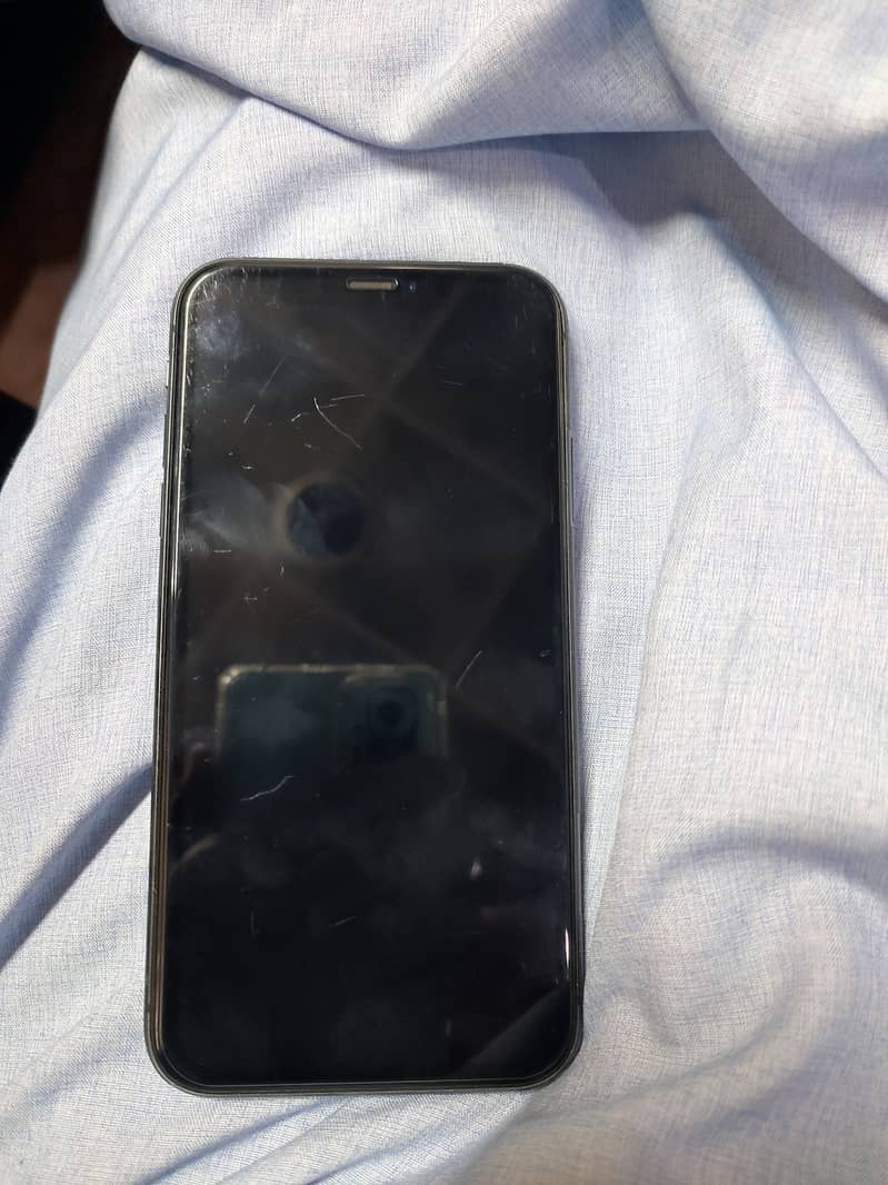Apple iPhone 11 5