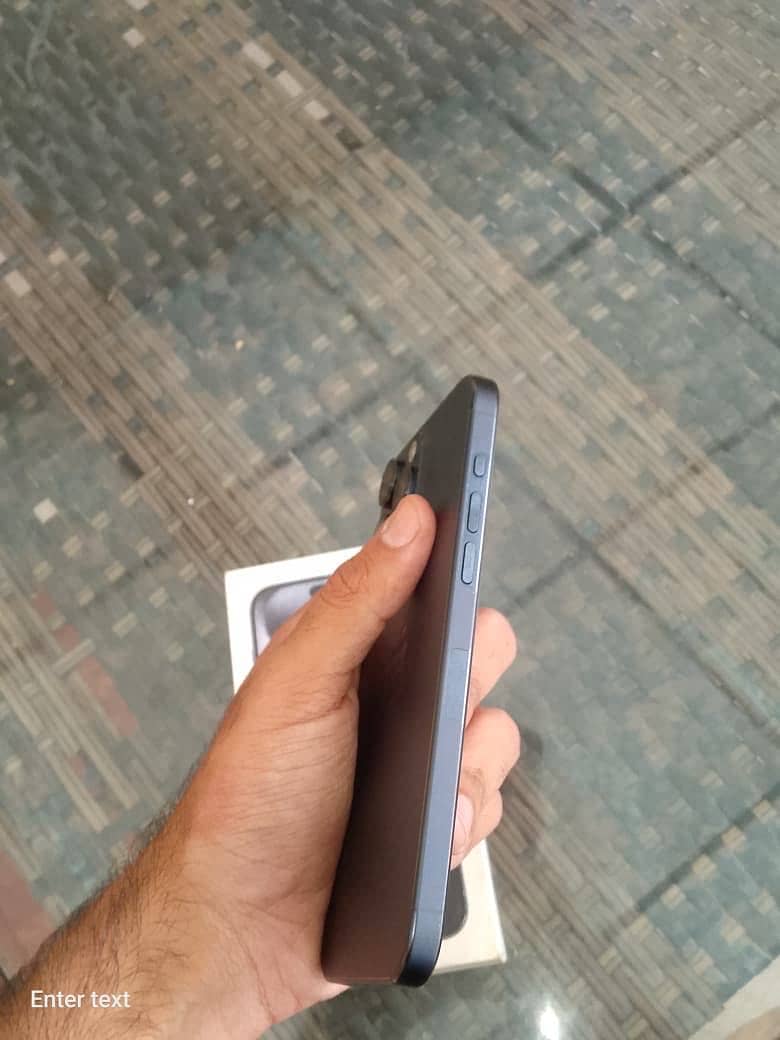 iPhone 15 Pro Max 1