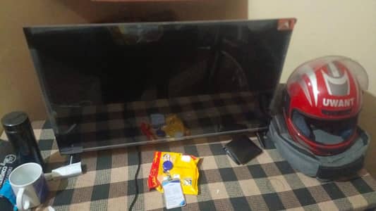 TCL 32 INCH LED FOR SALE
