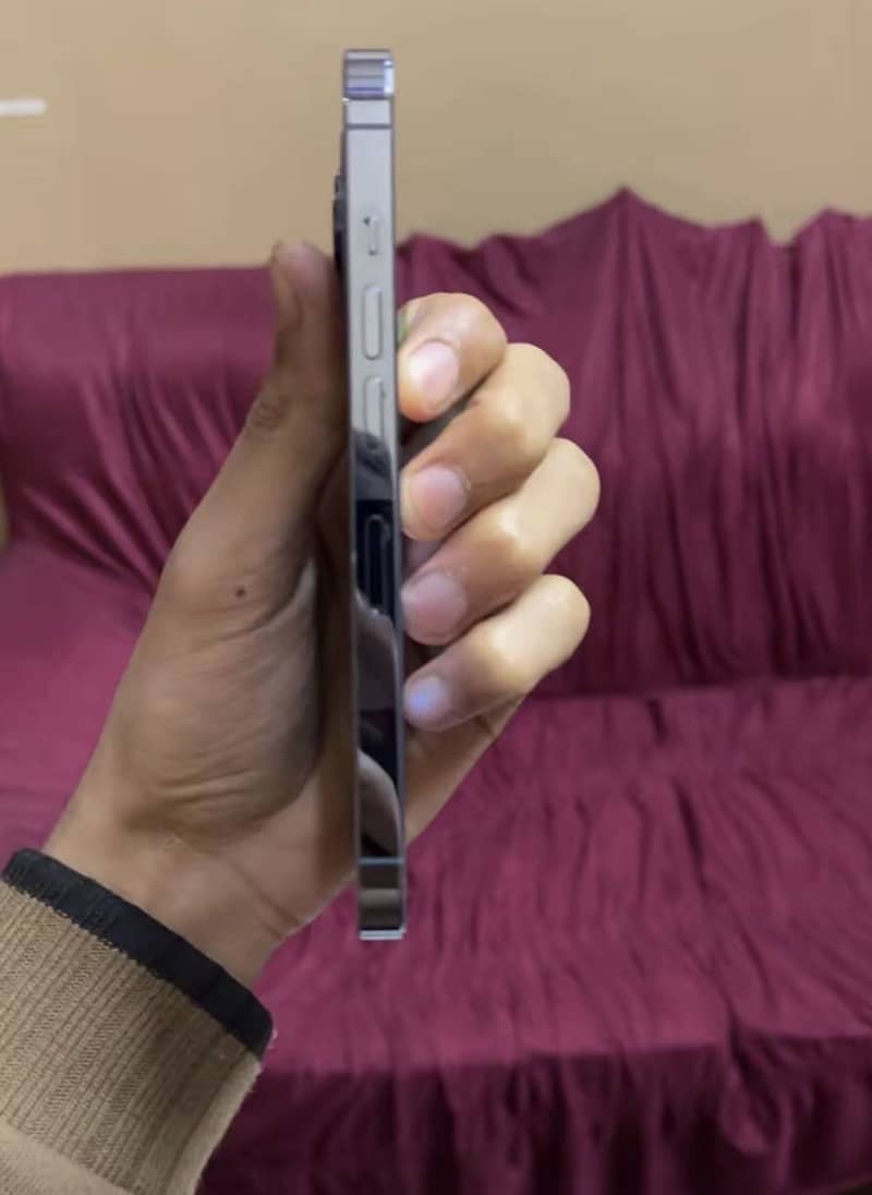 Iphone 13pro 256gb non pta 4