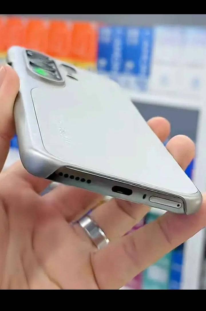 tecno camon 50 pro 5g 4