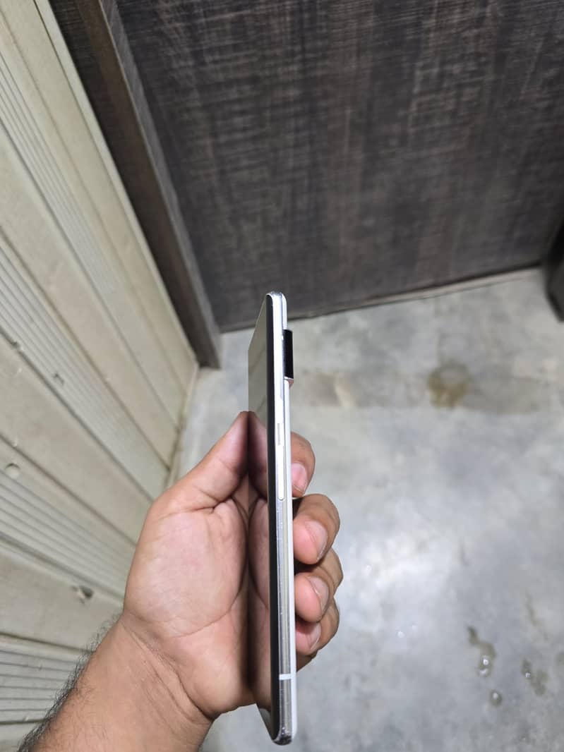 Google Pixel 6 Pro 11
