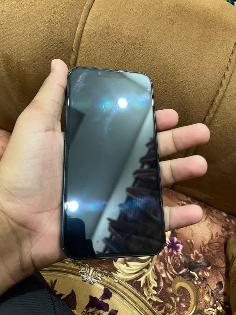 iPhone 14 jv 3