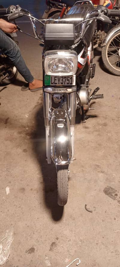 tan by tan new tiyr ki hai