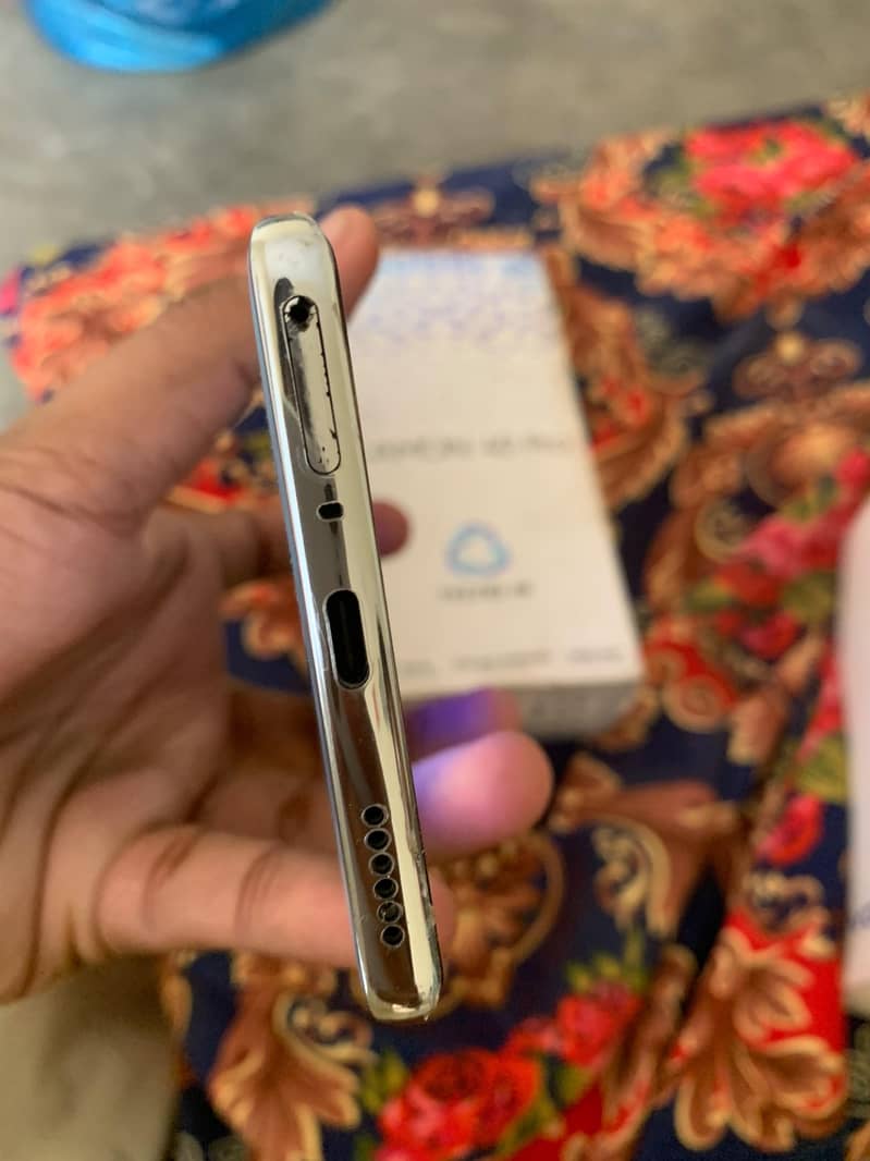 Tecno CAMON 40 Pro 2