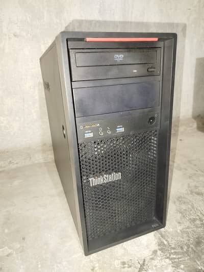 Lenovo P410 / E5 2658A V3 / 16GB DDR4 / 500GB HDD