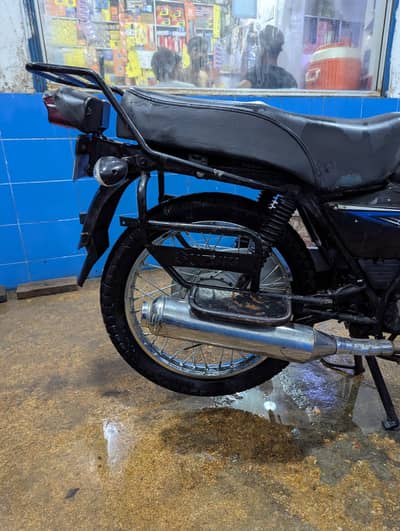 Suzuki gs 150cc urgent sale