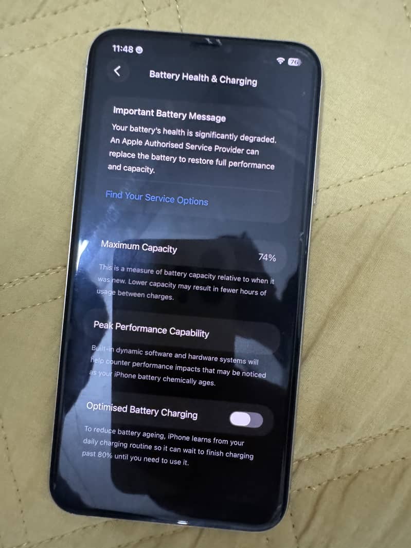 Apple iPhone 11 Pro Max 4